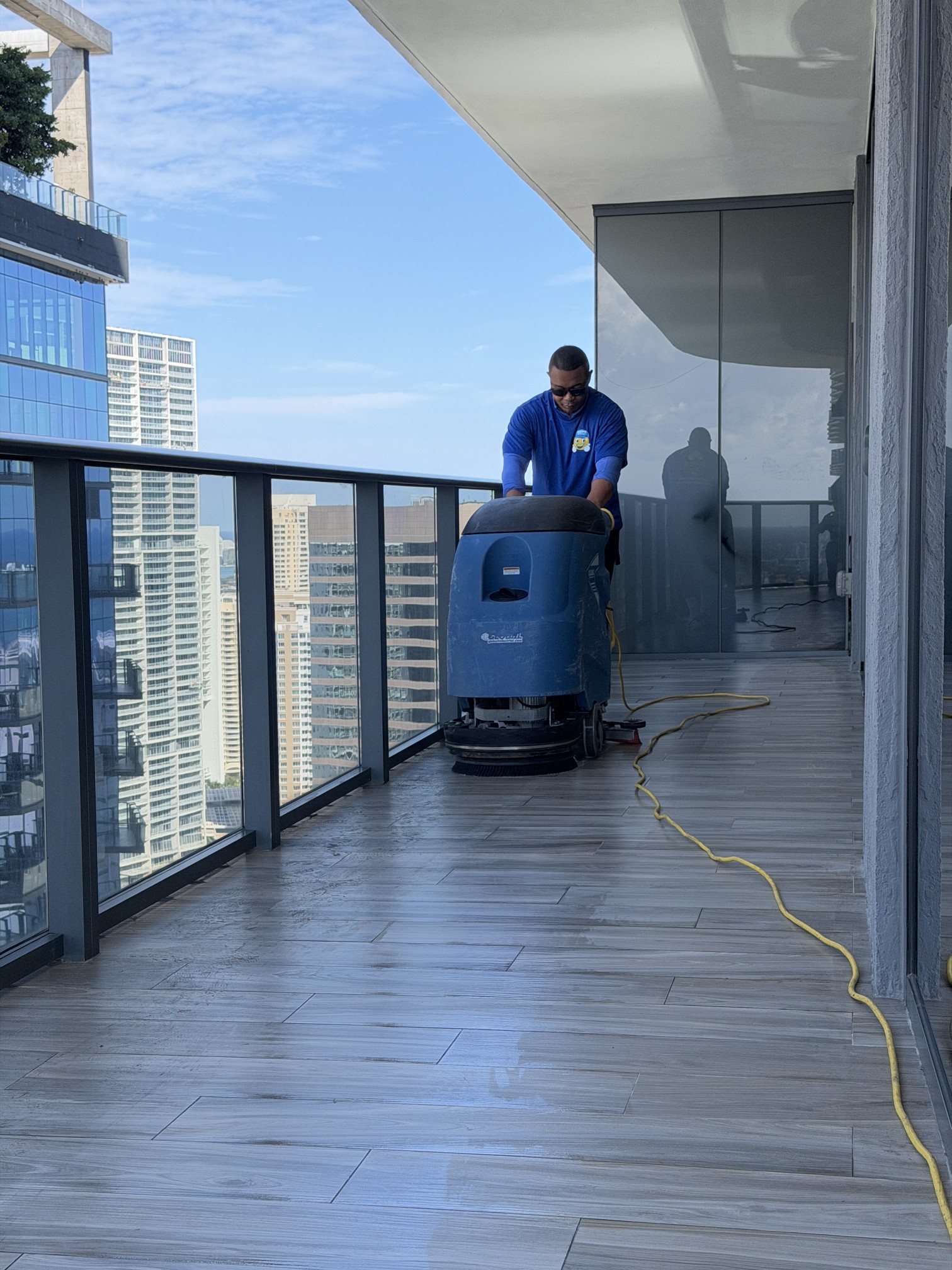 Balcony Floor Scrubbing in Miami